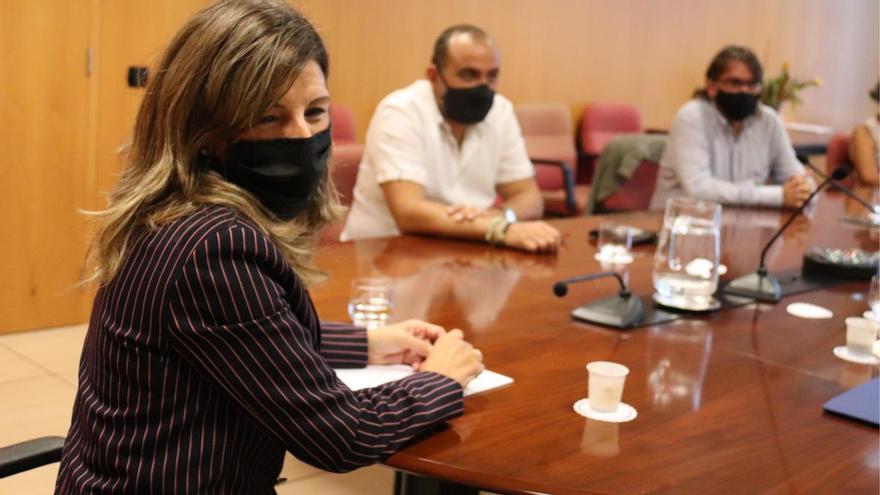 La ministra de Trabajo, Yolanda Díaz, se reúne con los sindicatos en Barcelona