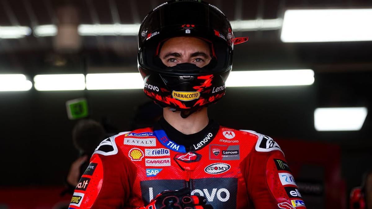 Pecco Bagnaia no levanta cabeza