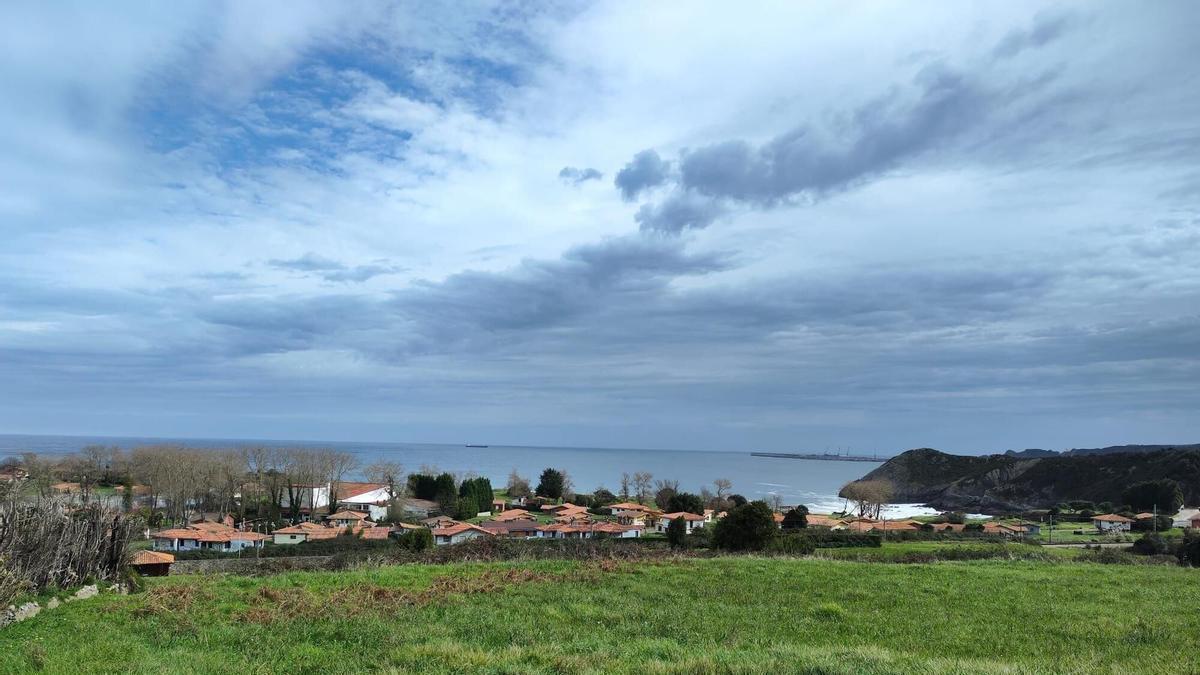 Vista de la antigua Ciudad de Vacaciones de Perlora
