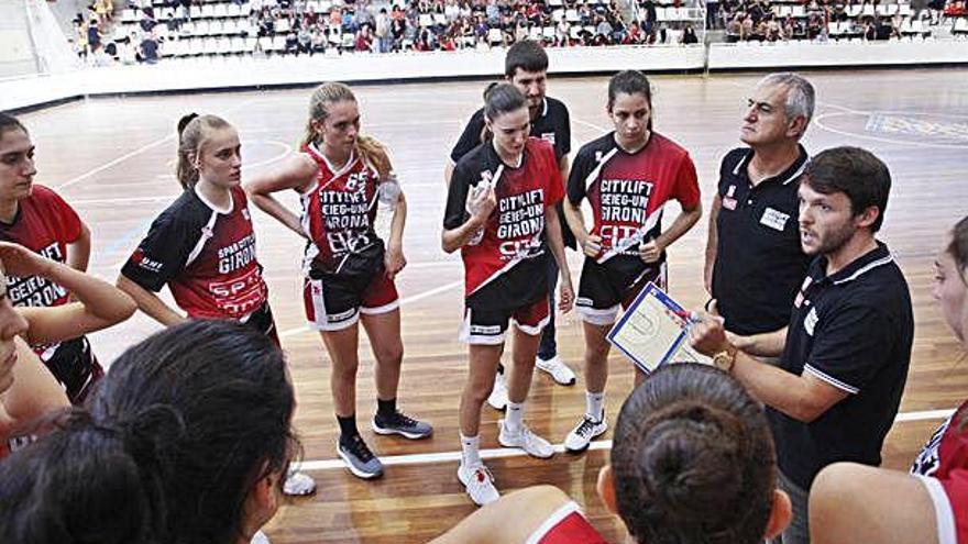 El GEiEG Uni debuta a la Lliga Femenina 2.