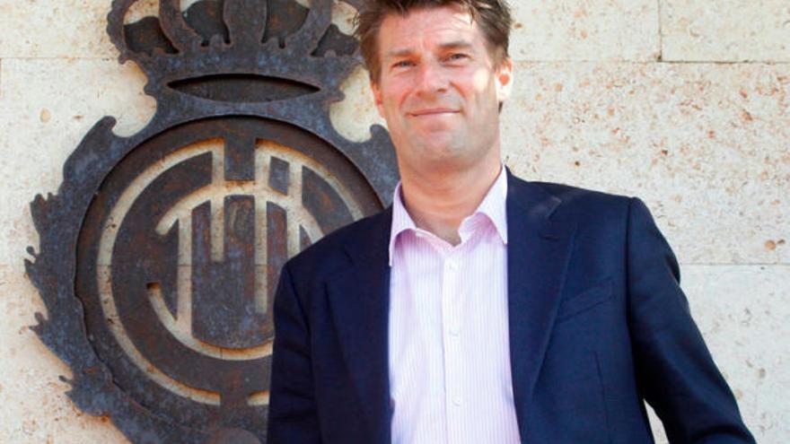 Laudrup: &quot;El Sporting no regalará la Copa porque reciba al Madrid&quot;