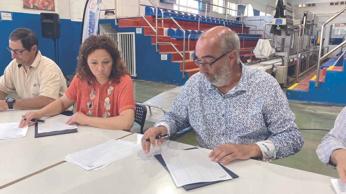 Institucions públiques i pescadors funden el Grup d’Acció Local  de Pesca de Mallorca.