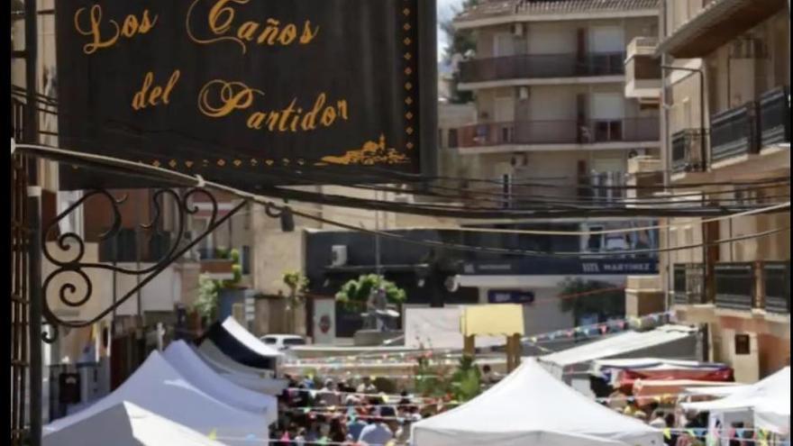 Vuelve el mercado &#039;Los Caños&#039; con una edición especial dedicada a la Noche de San Juan