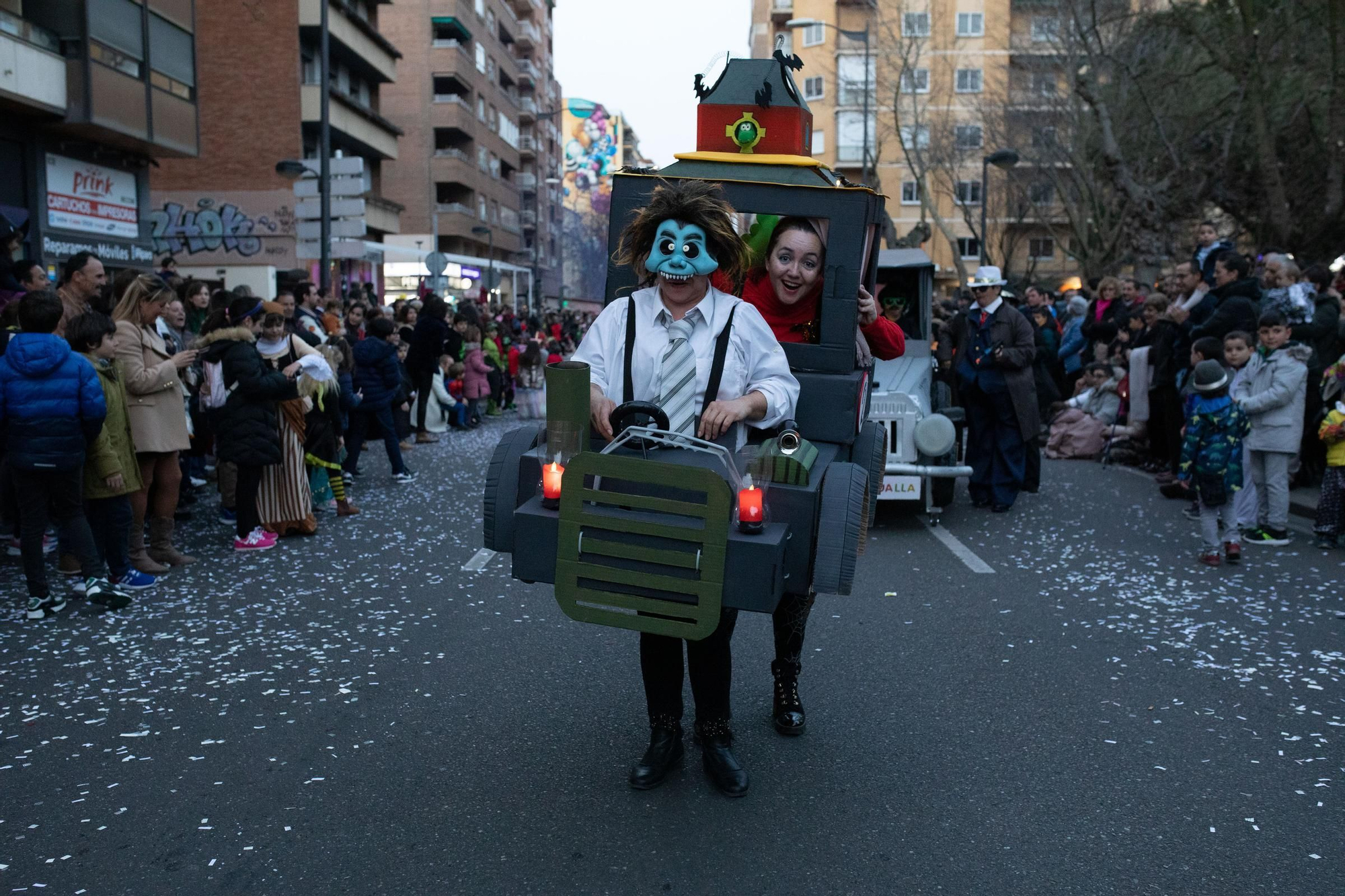 GALERÍA | Zamora se llena de color en el desfile de Carnaval