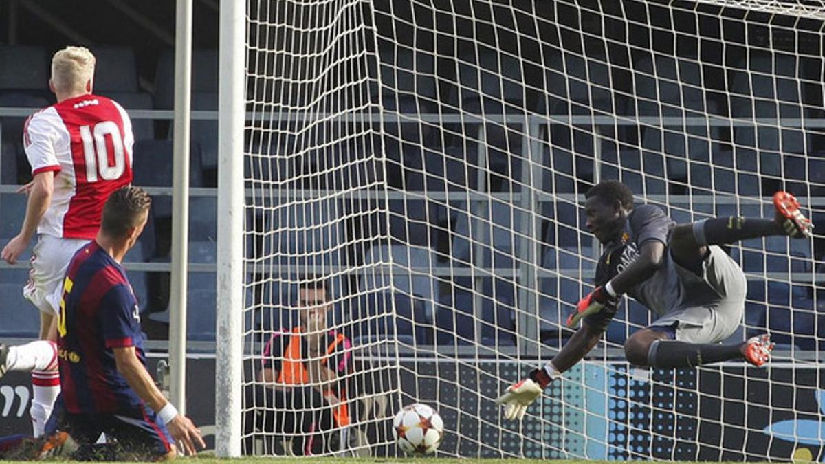 Onana en el partido de la Youth Champions League contra el Ajax