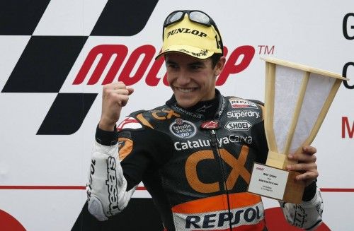 Marc Márquez celebra su victoria en Moto 2