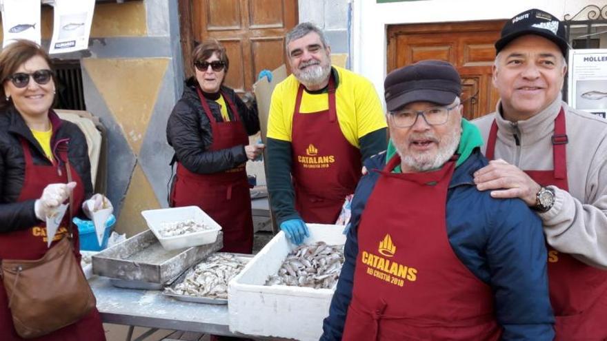 La jornada en torno al pescado fue un éxito en La Vila