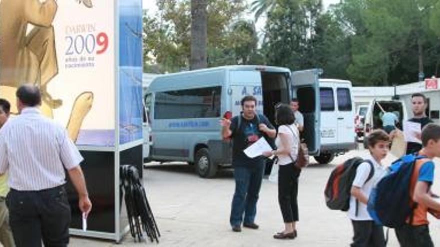 Los stands terminaron de montarse ayer por la tarde