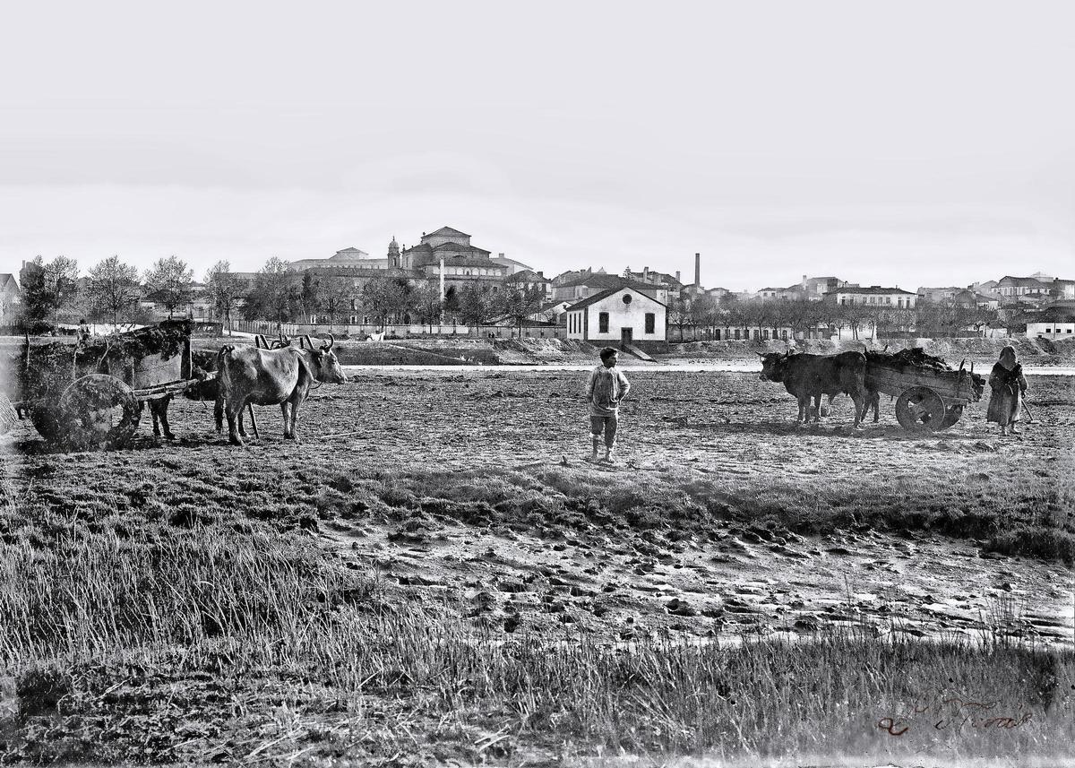 El antiguo colegio de los jesuitas, visto desde A Xunqueira.