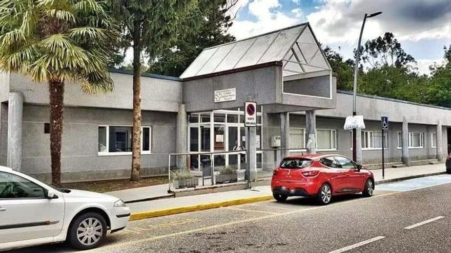 Alertan en Cuntis de la «precariedad» del centro de salud