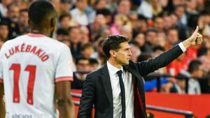 Diego Alonso debutó como técnico del Sevilla con un empate ante el Real Madrid