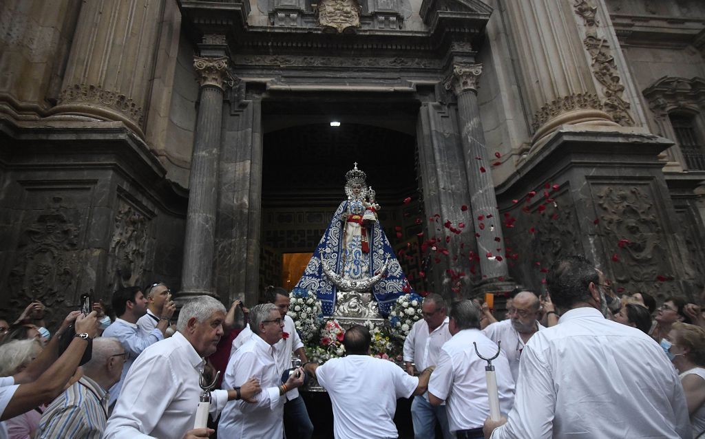 Romería de Murcia: Misa previa y primer tramo del recorrido