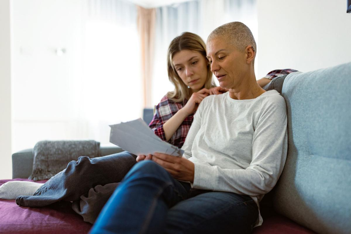 El cuidado en el entorno familiar es una labor silenciosa e imprescindible que merece ser reconocida y acompañada