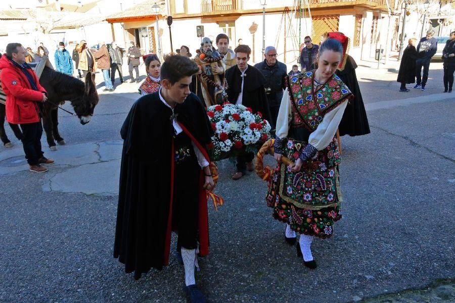 Monfarracinos celebra San Antón