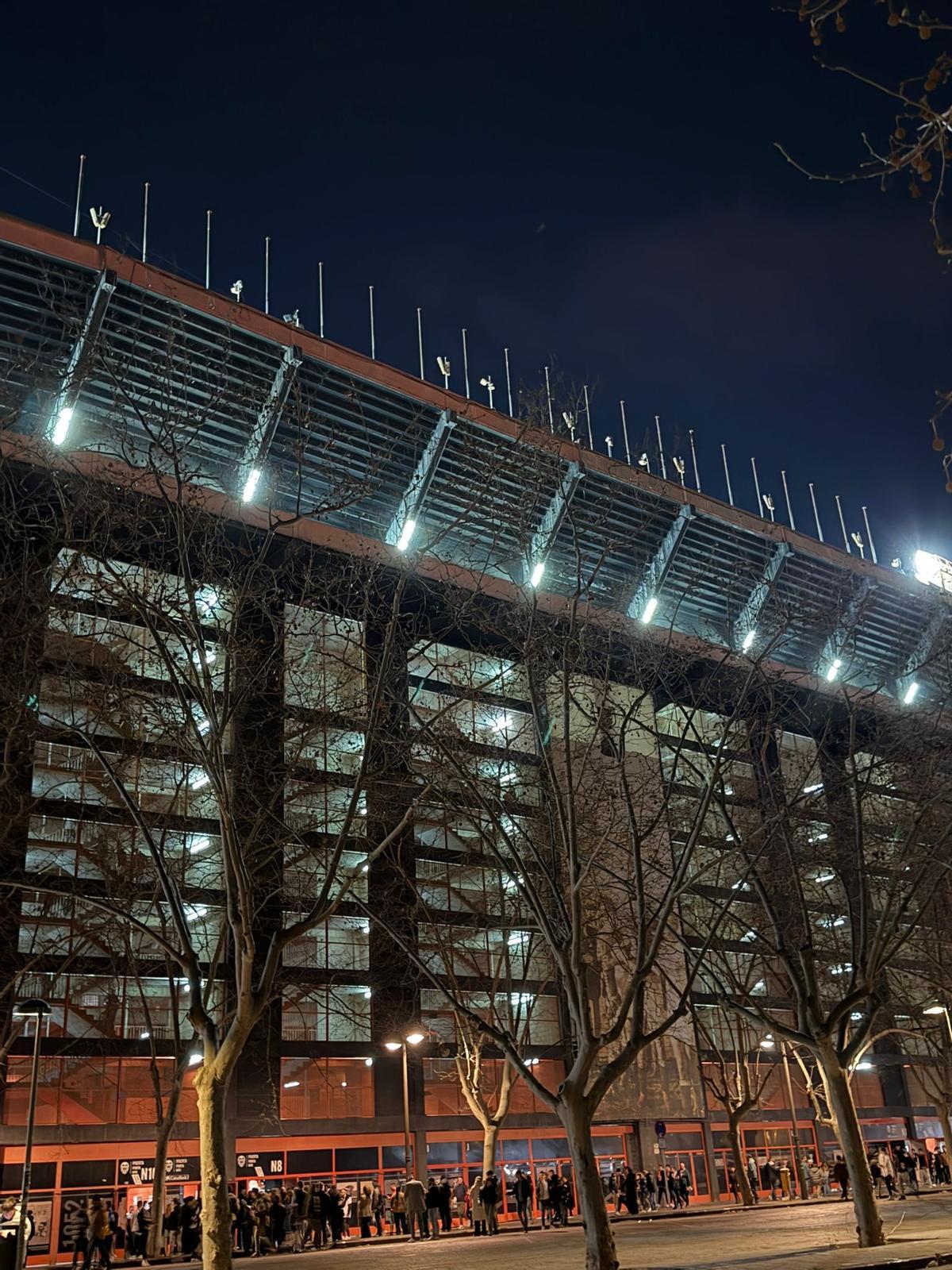 Las banderas ya no se colocaron en el partido ante el Real Madrid