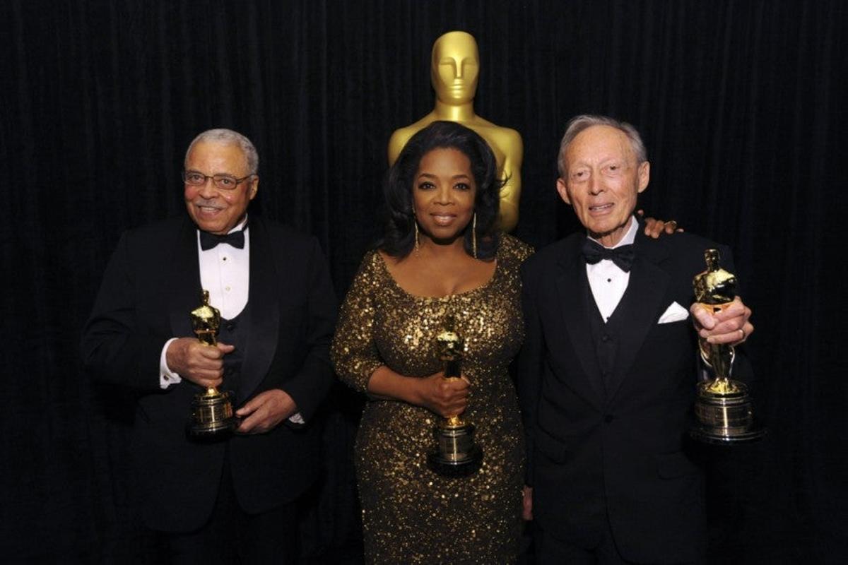 James Earl Jones, Oprah Winfrey y Dick Smith, ganadores del Oscar honorífico James Earl Jones, Oprah Winfrey y Dick Smith, ganadores del Oscar honorífico