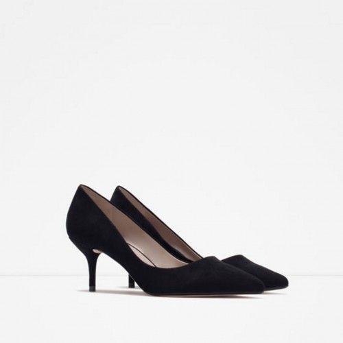 Zapato de salón de Zara de 25,95 euros