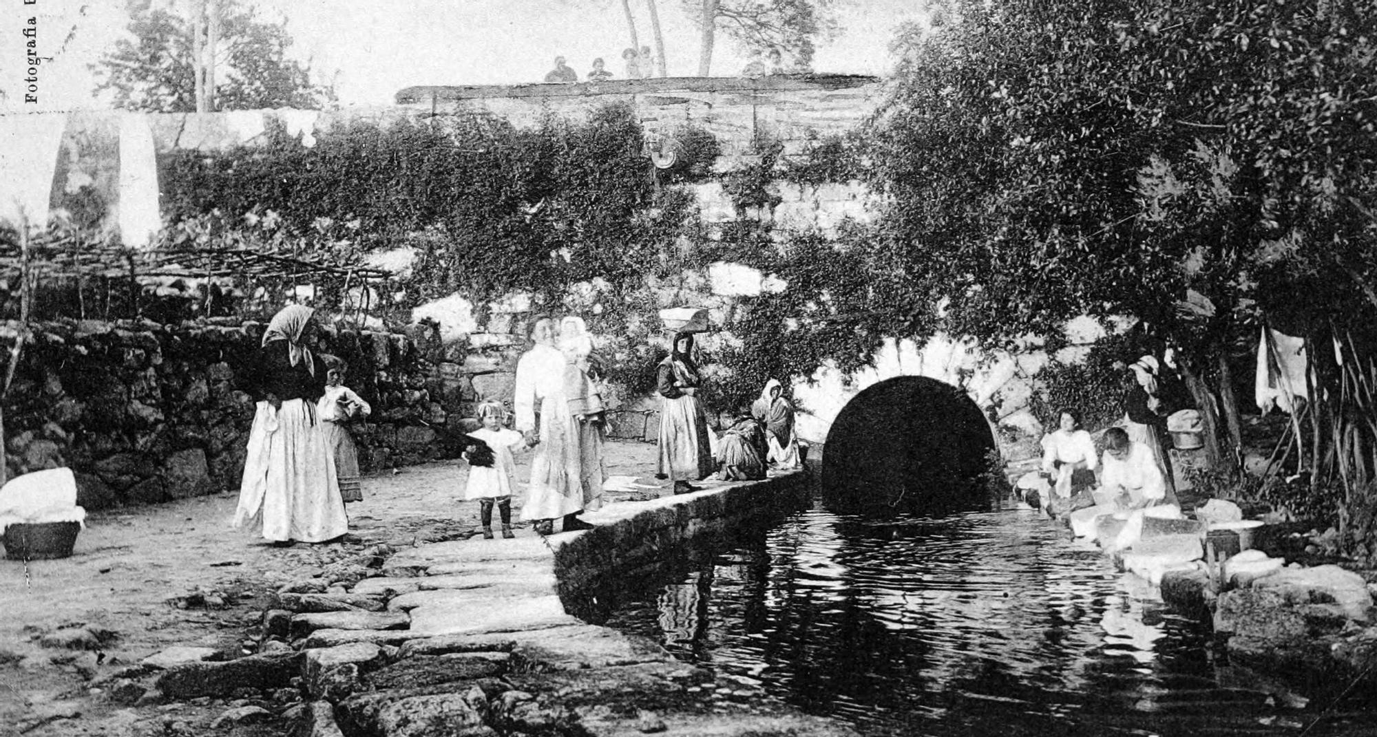 Pontevedra en el recuerdo | "Lavandeiras" y chapuzones en el Gafos