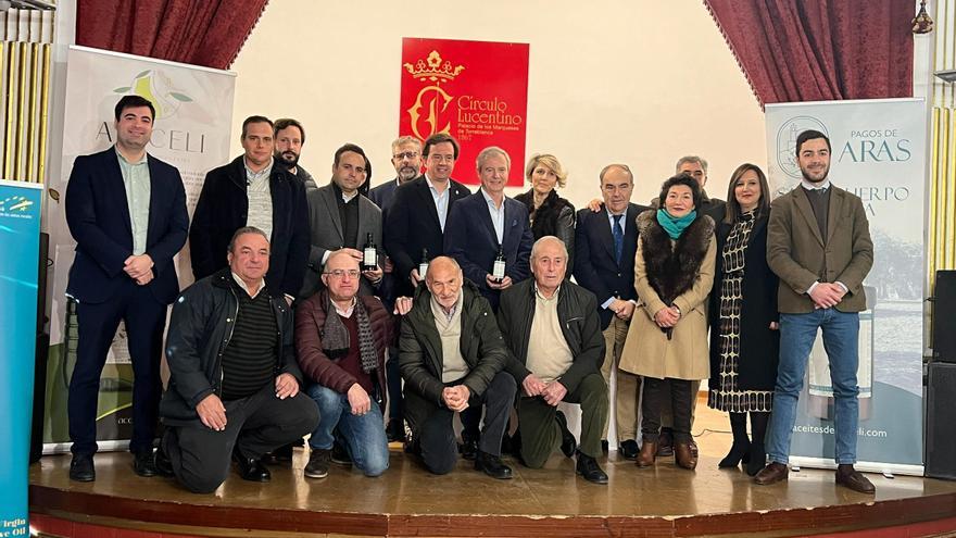 La cooperativa Virgen de Araceli de Lucena presenta sus dos primeros aceites propios