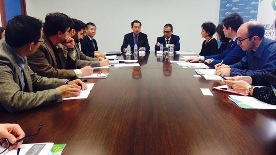 Empresarios cordobeses se reúnen con el consejero económico de la embajada de China