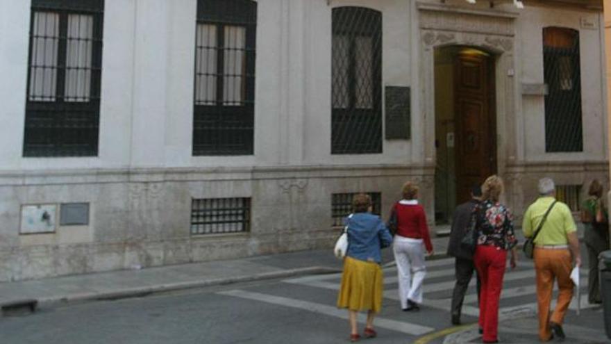 Entrada de la clínica Gálvez, de la que la fallecida era una de las propietarias.