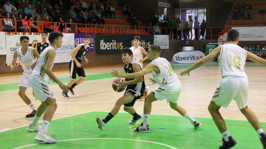 Los cadetes extremeños hacen pleno en el Torneo Ciudad de Lares