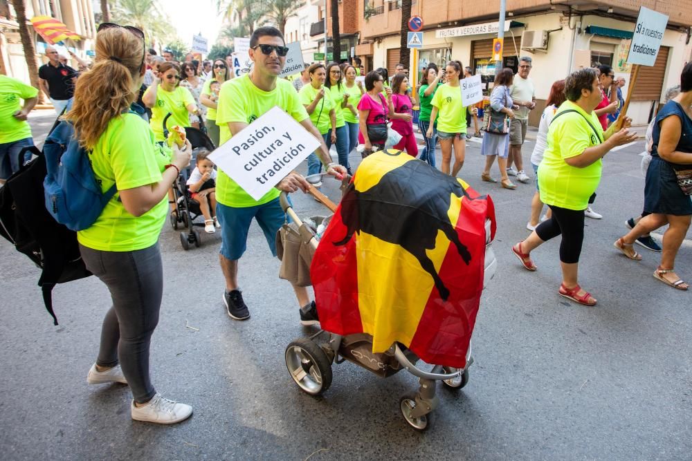 Protesta a favor de los bous en Paiporta