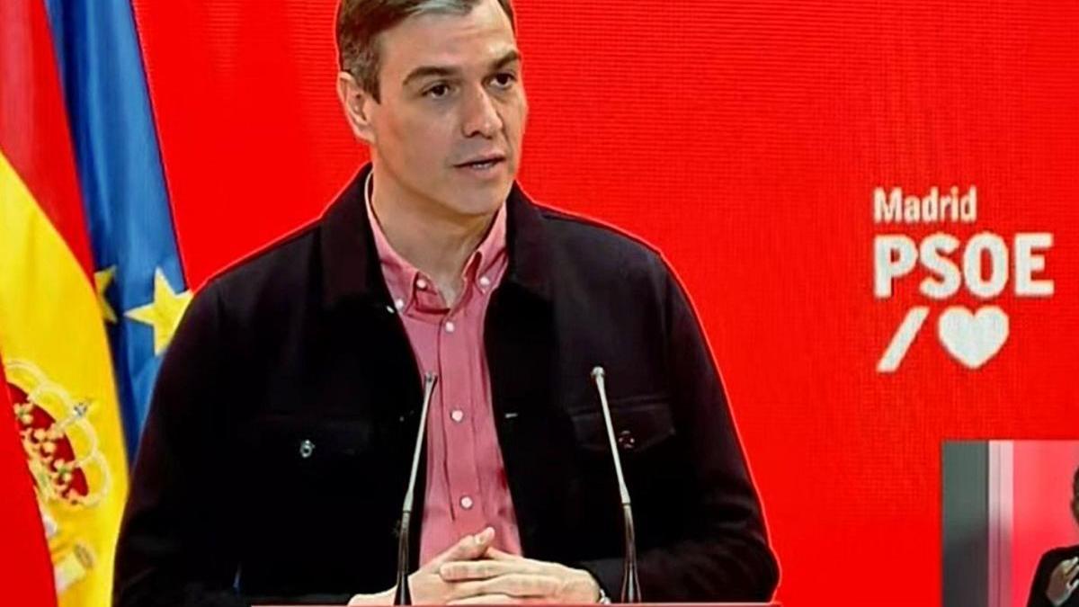 Sánchez va acusar la dreta de «llançar-se als braços de la ultradreta».