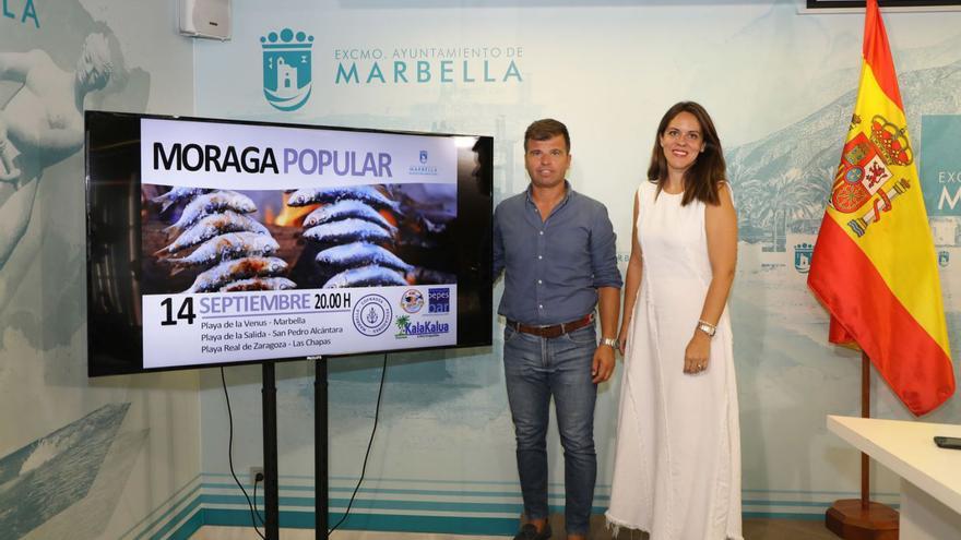 Una moraga de 1.500 kilogramos de sardinas para rendir un homenaje al turismo