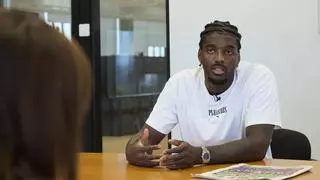 Dika Mem: "Quiero dejar una mentalidad de ganador, de querer competir, en todos los jóvenes que están llegando"