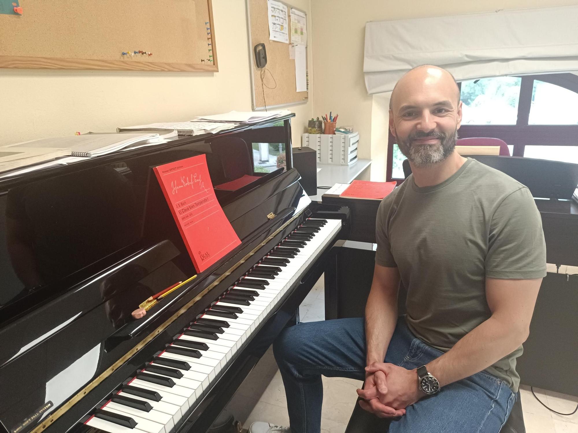 Un recorrido por el interior de la Escuela Municipal de Música de Llanera