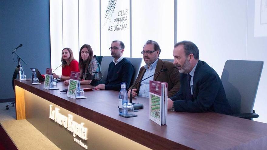 De izquierda a derecha, Beatriz Pérez, Carolina Pelaz, José Víctor Rodríguez, Neto García y Cristian Velasco.