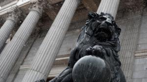 Uno de los leones del Congreso de los Diputados en una imagen de archivo.