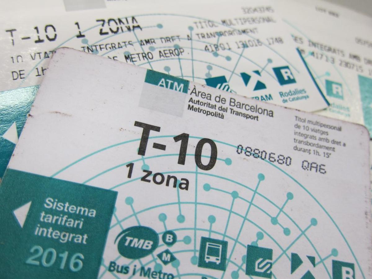 10/02/2017 Tarjeta T10 (T-10) del metro de Barcelona 10/02/2017 Tarjeta T10 (T-10) del metro de Barcelona