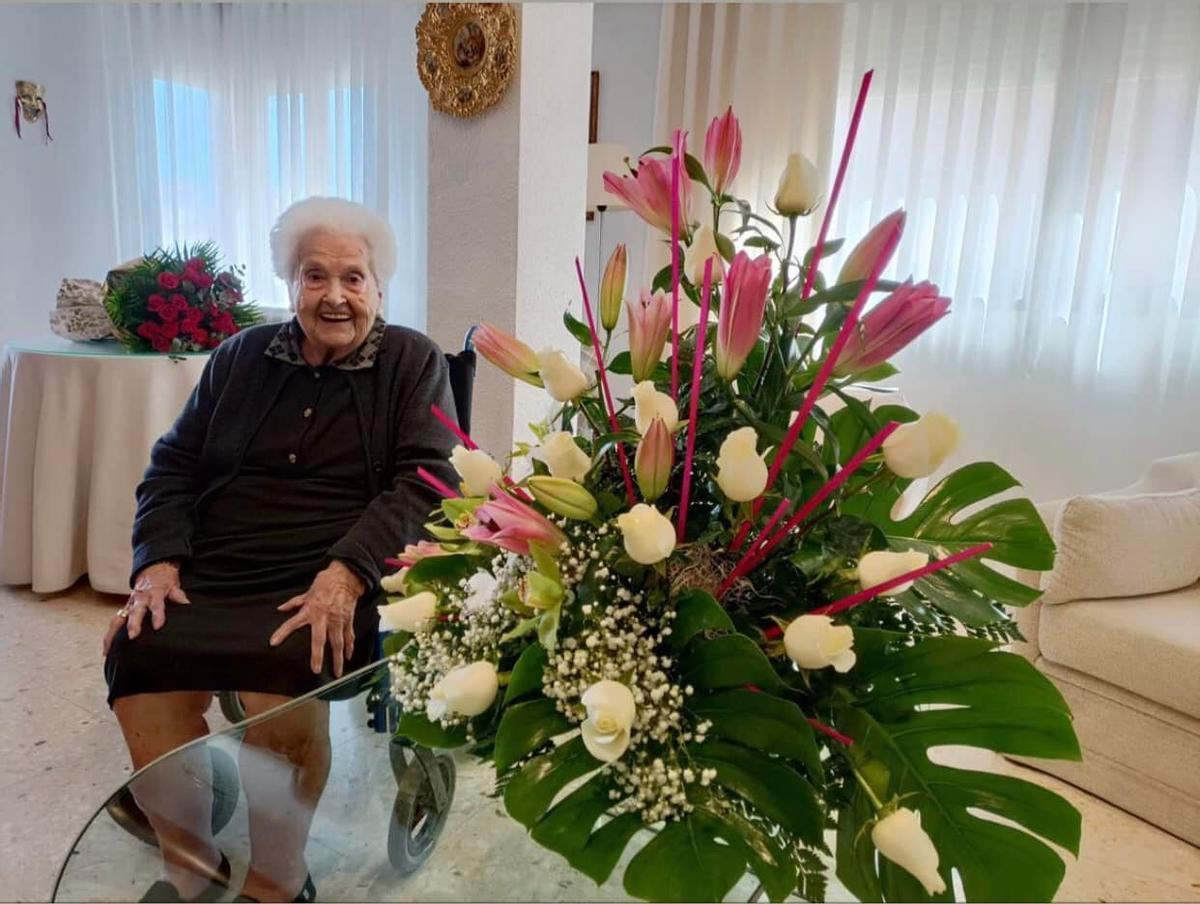 África Fabo, sonriente en uno de sus últimos cumpleaños en Xàtiva.