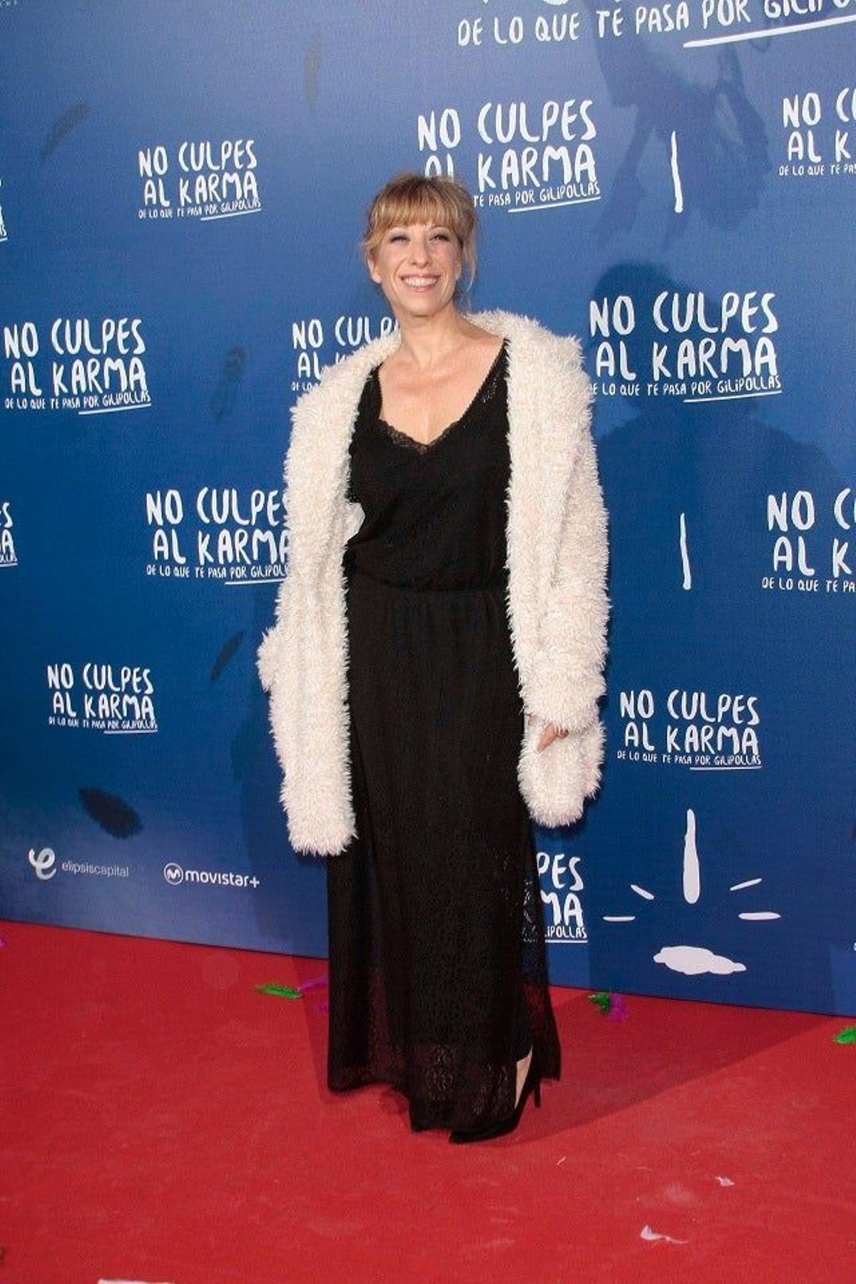 Nathalie Seseña en el estreno de 'No culpes al karma de lo que te pasa por gilipollas'