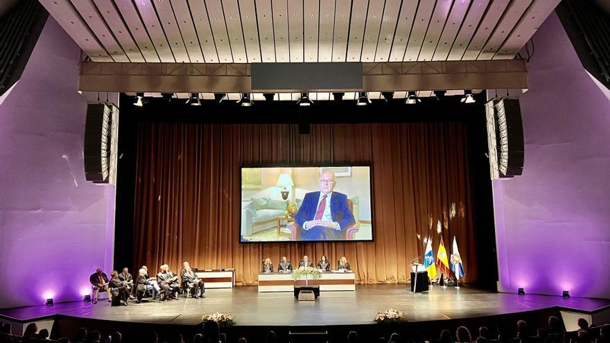 Acto de jura de los nuevos abogados del Colegio de Santa Cruz de Tenerife