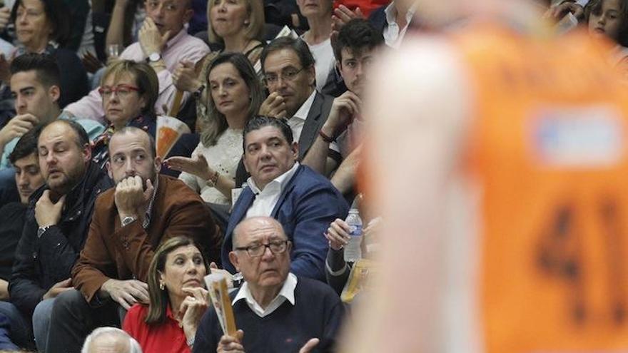 Raznatovic, el domingo en Valencia, con Moisés Cohen, su mano derecha.