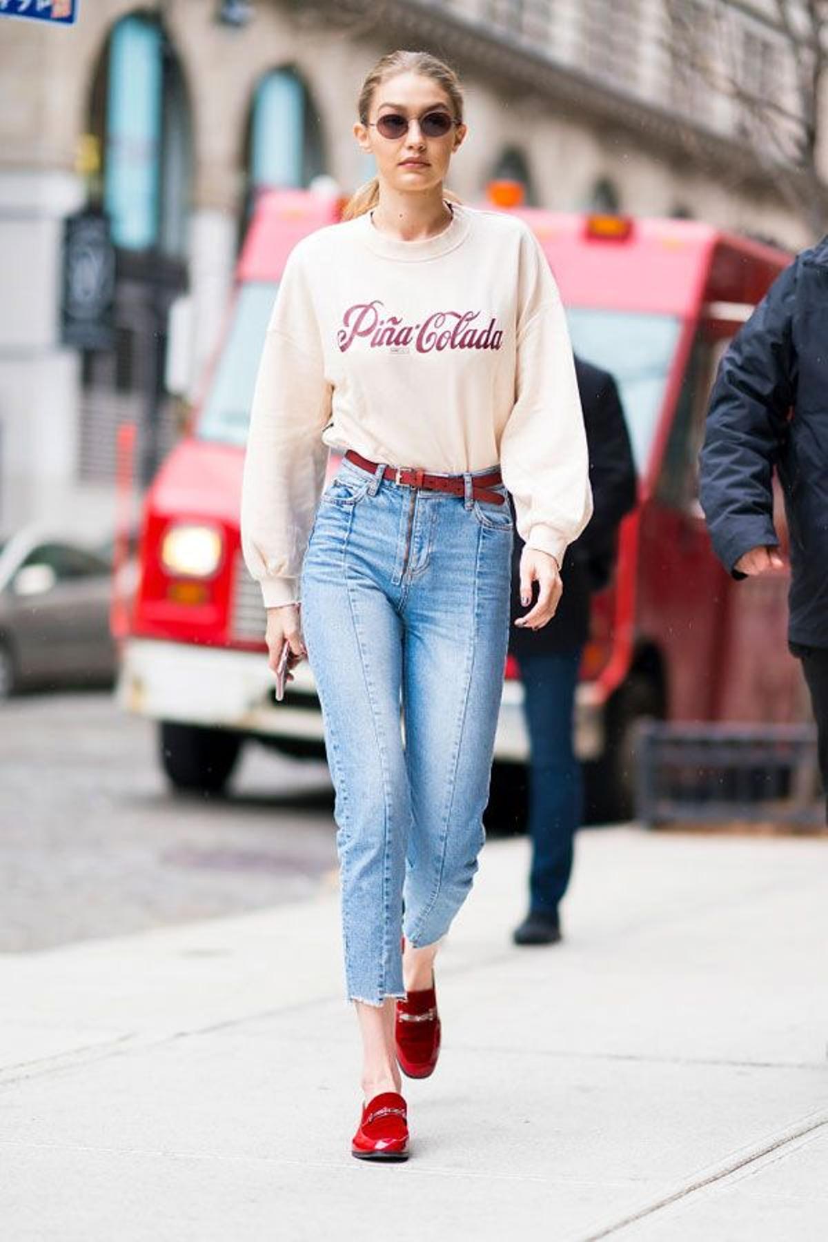 Gigi Hadid paseando por las calles de Nueva York