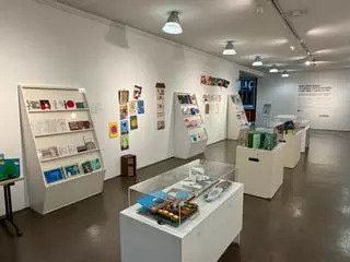 El universo único de los cuentos y los libros ilustrados se expone en la Biblioteca Pública de Zaragoza