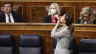 Irene Montero logra aprobar la ley Trans pese a las diferencias de PSOE y UP sobre menores