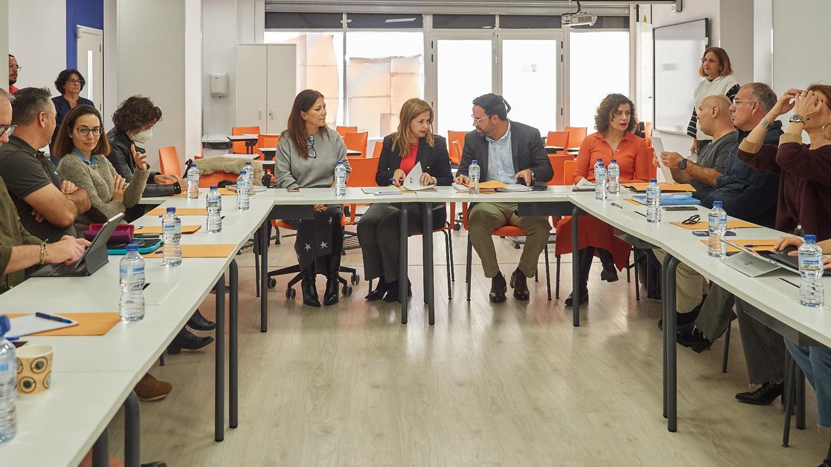 Reunión del Grupo Motor para la Accesibilidad Universal en Tenerife