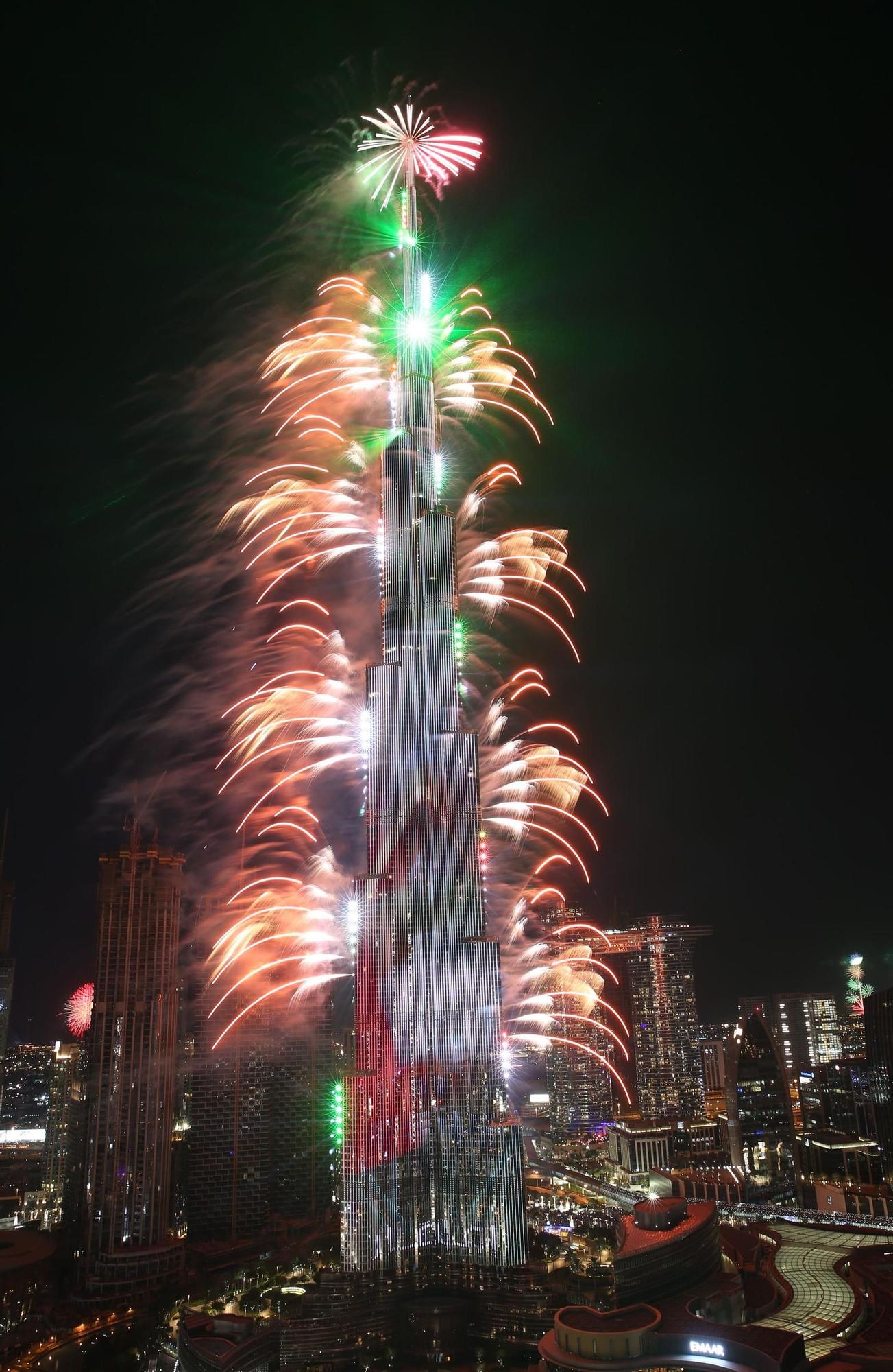 Fuegos artificiales en el mundo para recibir 2021