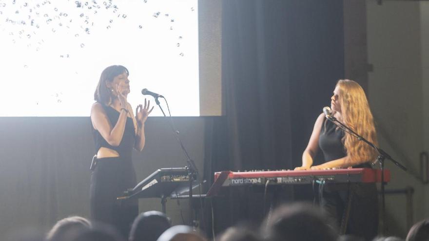 ores poetas de España protagonizan un recital en el Festival Versud