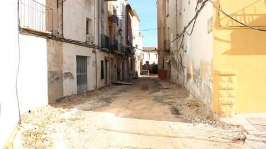 Cocentaina reurbaniza la calle Sant Roc para modernizar los servicios