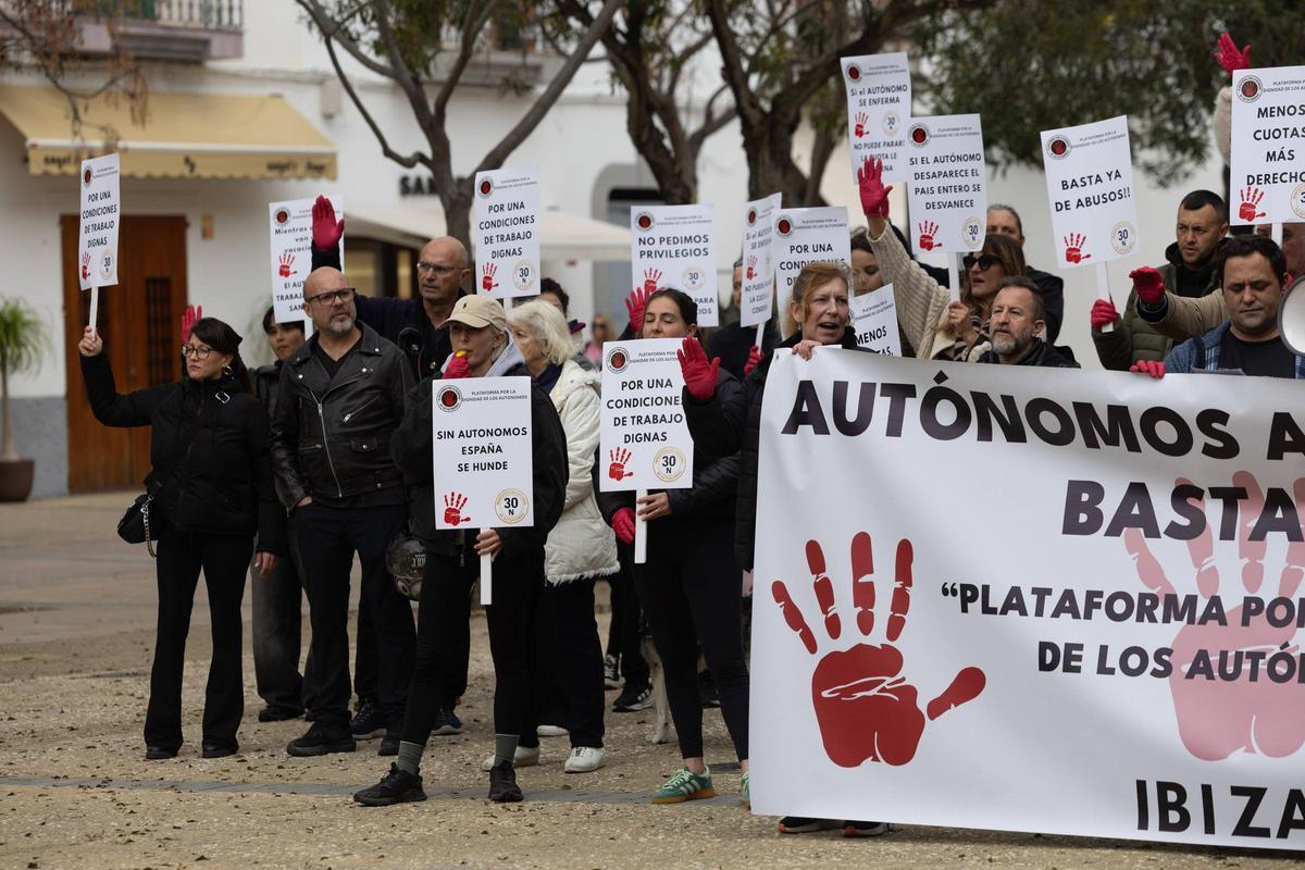 Movilización de trabajadores autónomos en Ibiza