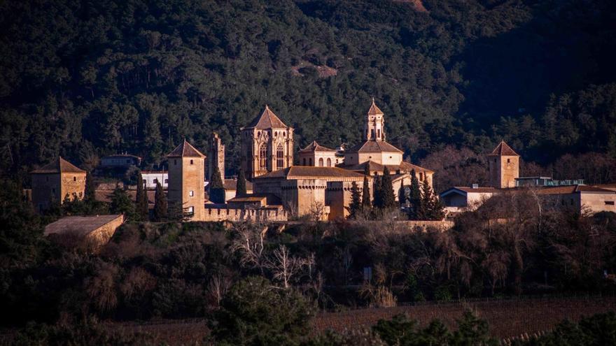 El pueblo con un monasterio Patrimonio de la Humanidad donde descansan los reyes de la corona de Aragón