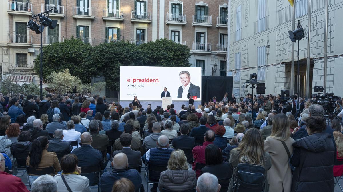 Puig es llança a la precampanya amb “el president” com a lema