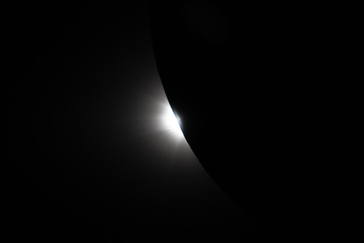 Impresionantes imágenes de la misión Artemis y la cara oculta de la Luna