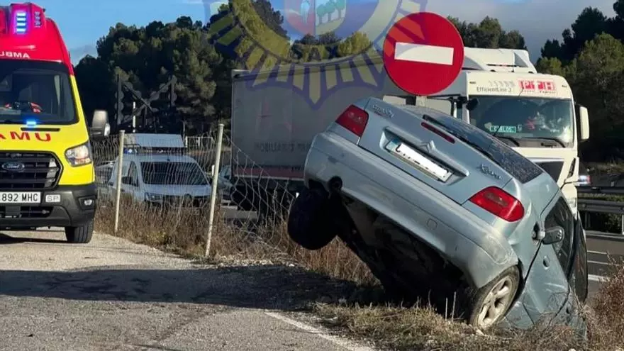 Herido grave tras un accidente de tráfico en Sax